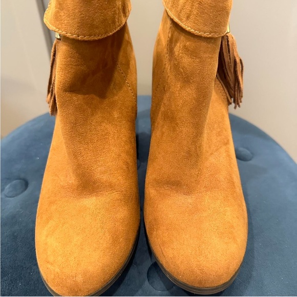 NWOT LC brown ankle boots - Picture 5 of 8